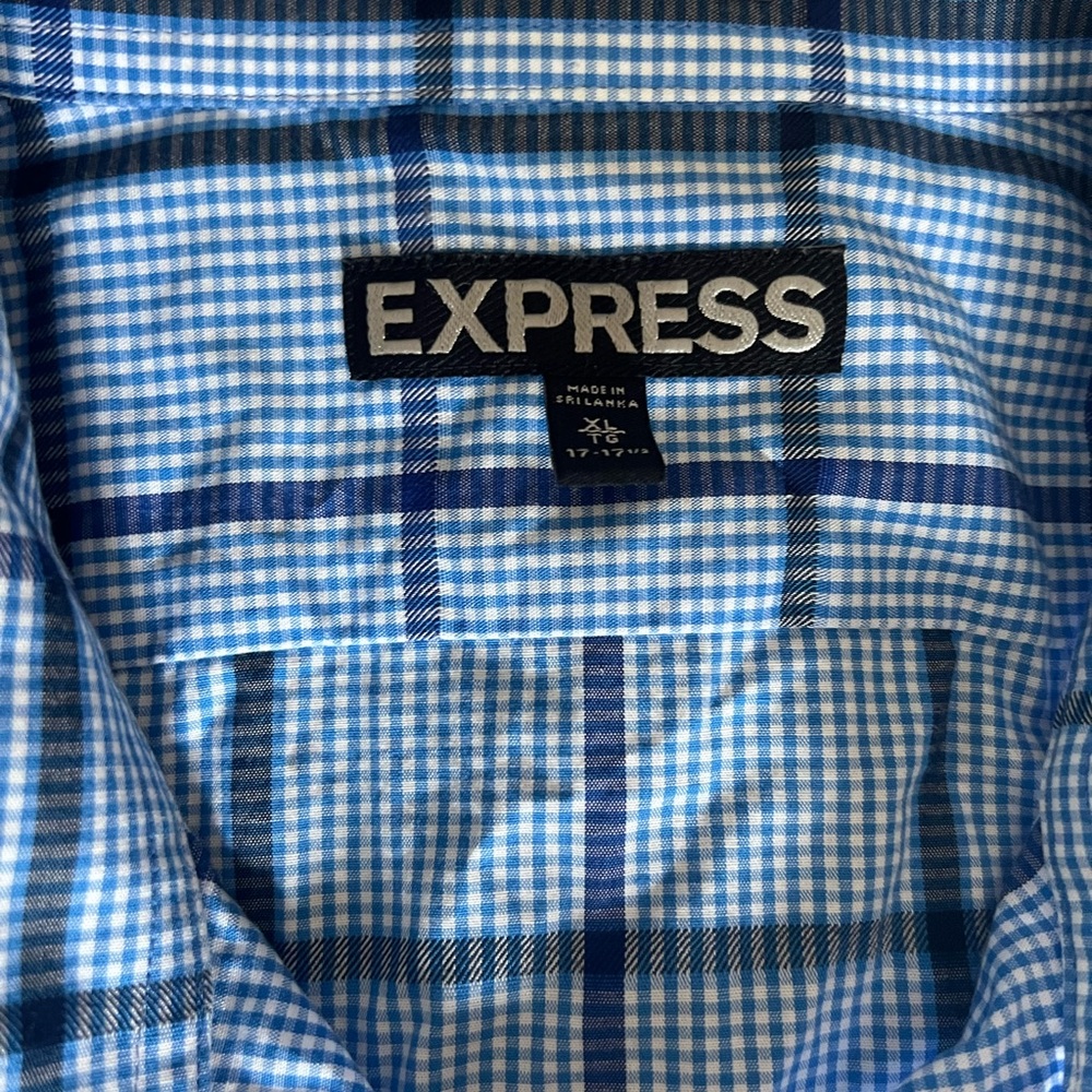 Express Men’s button down - Picture 2 of 4